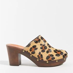 Penelope Chilvers Leopard Clogs